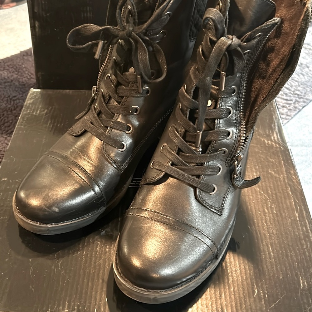 Like new boots